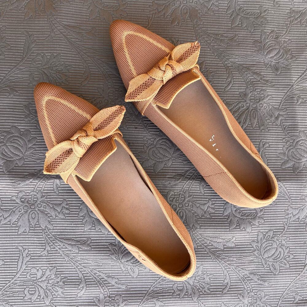 VIVAIA Pointed Toe Bow Loafers, Tan Size 40